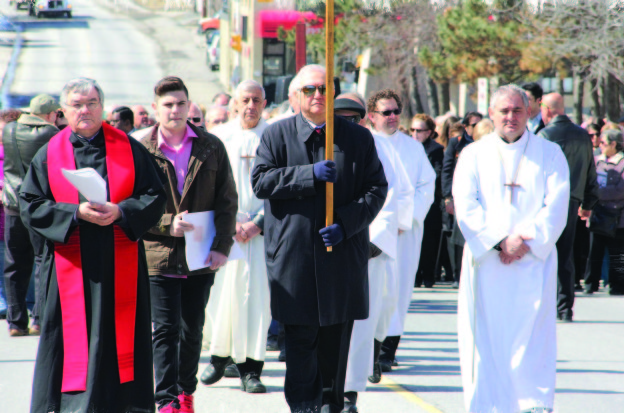 Crucis 014