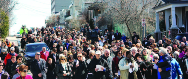 Crucis 019